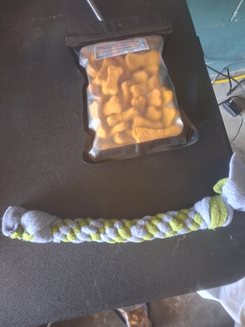 Peanut butter dog treats (training treats)sm chicken flavor